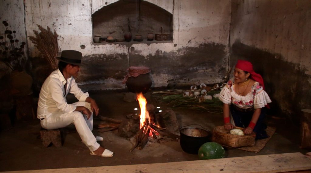 La cuisine sur Tulpa (chaudron chauffé au bois), une méthode de cuisson traditionnelle à découvrir à Kawsaymi