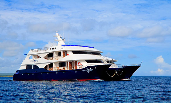 Croisière luxe aux Galapagos, Ocean Spray