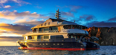 Croisière luxe Galapagos, Camila