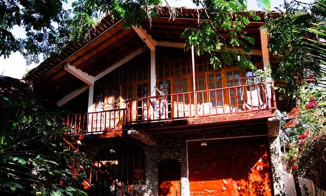 Côte pacifique: lodge Mandala