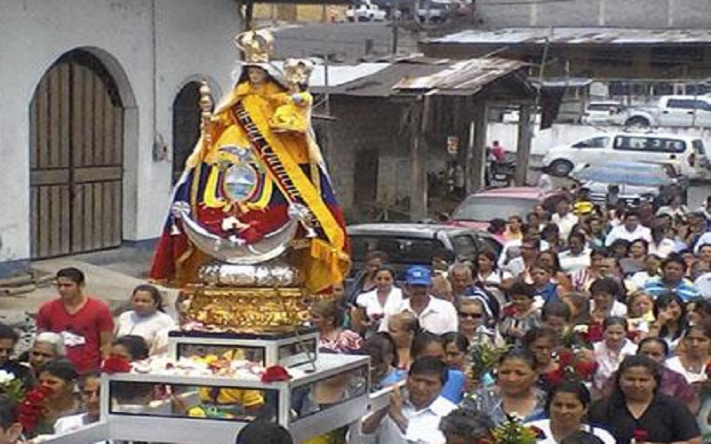 Procession de la Vierge del Quinche (Crédit photo: Radio Huencavilca)