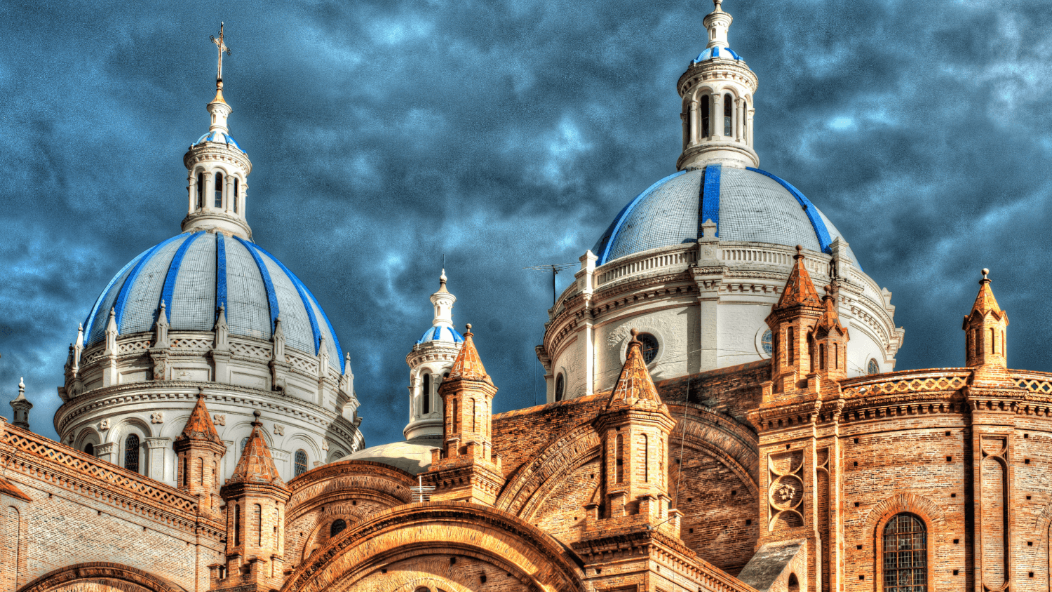 Centre historique de Santa Ana de los Rios de Cuenca Equateur (UNESCO)