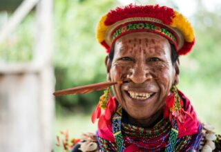 indigene-foret-amazonienne-equateur